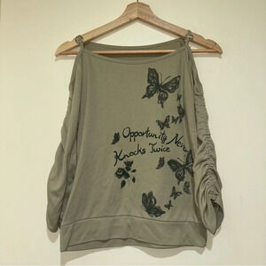 Women’s Y2K Miss Green O-Ring Long Sleeve Butterfly Graphic With Ruffle Sleeves